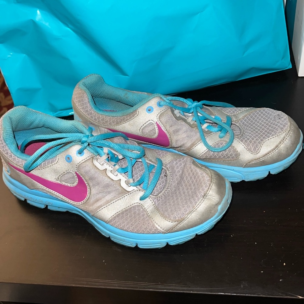 Nike